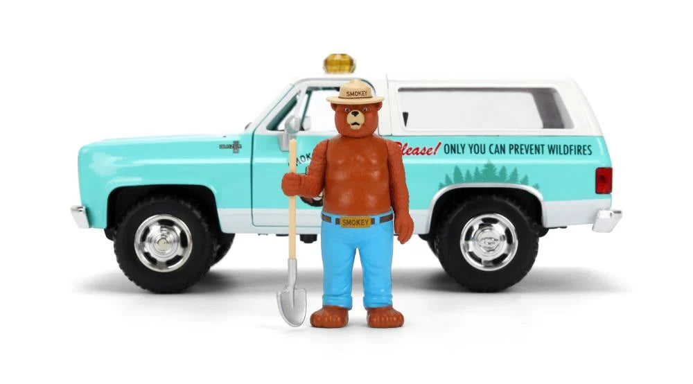 Hollywood Rides Smokey Bear 1:24 Scale 1980 Chevy Blazer Model