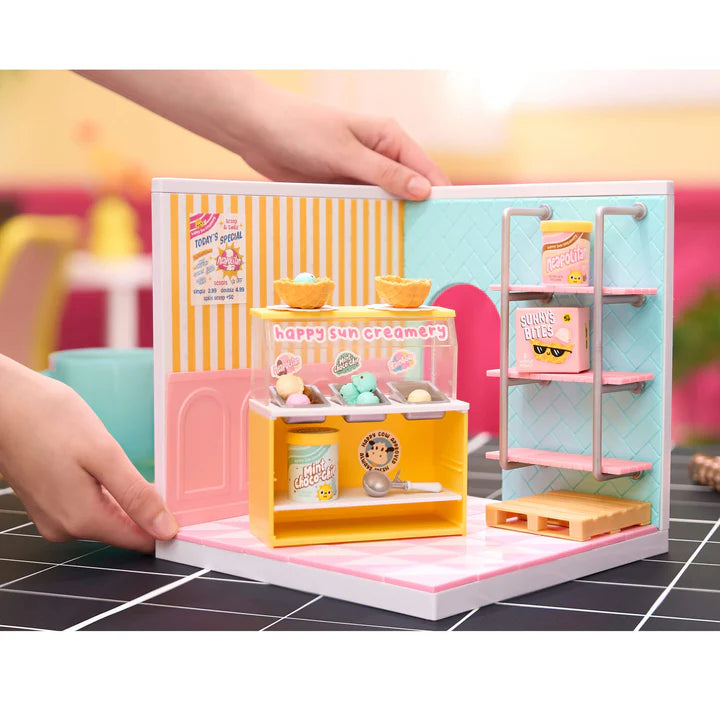 Spaces Ice Cream Shop - Miniverse - Make It Mini