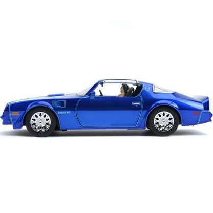 It: Chapter Two 1977 Pontiac Firebird 1:24 Scale Die-Cast Metal Vehicle with Pennywise Figure