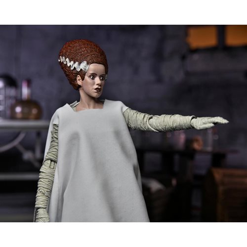 Universal Monsters Ultimate Bride of Frankenstein Color 7-Inch Scale Action Figure