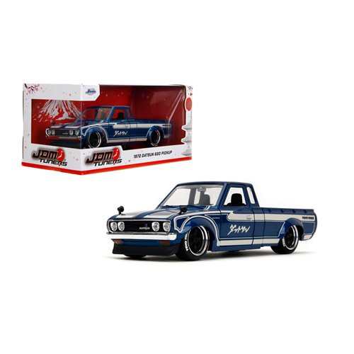 JDM Tuners 1972 Datsun 620 Pickup Gloss Blue 1:24 Scale Die-Cast Metal Vehicle