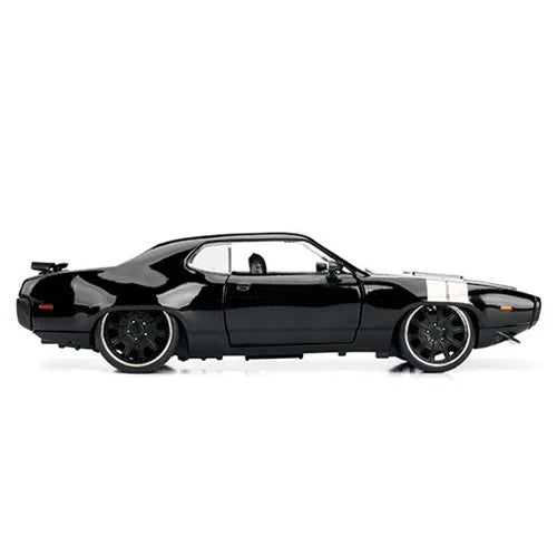 Fast and the Furious 8 Dom's 1972 Plymouth GTX 1:24 Scale Die-Cast Metal Vehicle