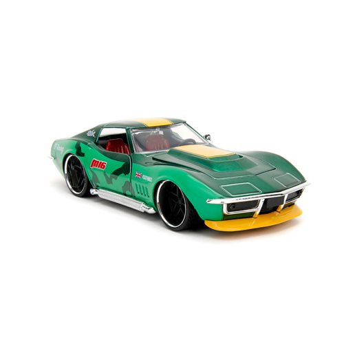 Hollywood Rides Street Fighter Cammy 1969 Chevy Corvette 1:24 Scale Die-Cast Metal Vehicle with Figure (ETA NOVEMBER / DECEMBER 2023)