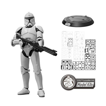 Star Wars: Attack of the Clones | Clone Trooper Champion Class 07 Model Kit