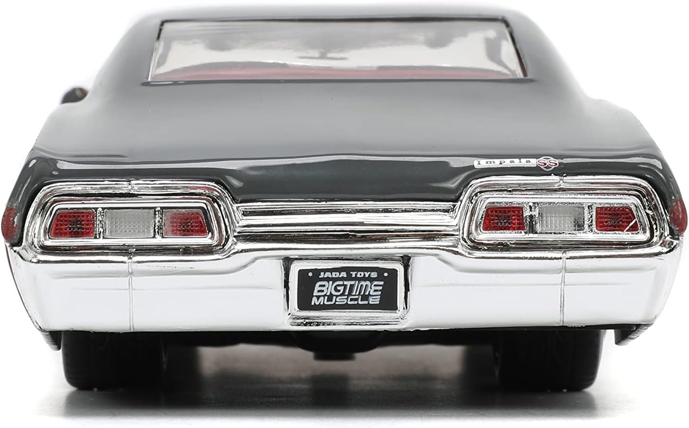 Jada Toys Big Time Muscle 1:24 1967 Chevy Impala SS Gray/Burgundy Die-cast Car