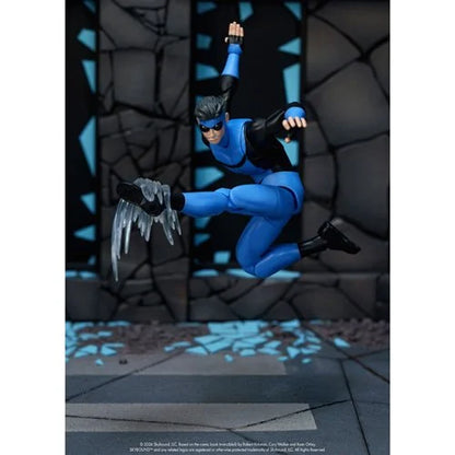 Invincible Wave 1 Invincible 6-Inch Scale Action Figure - PREORDER