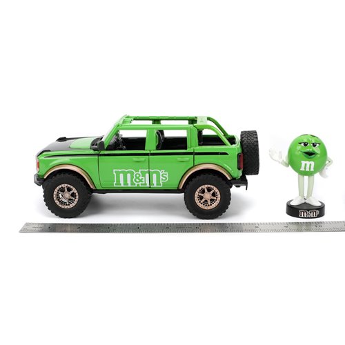 M&M's 2021 Ford Bronco 1:24 Scale Die-Cast Metal Vehicle with Green Figure (ETA FEBRUARY 2025)