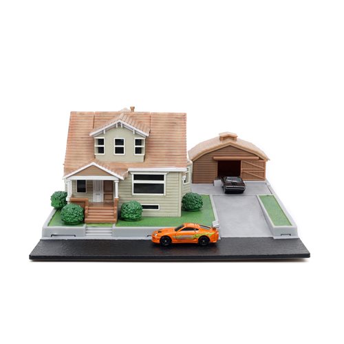 Fast and Furious Nano Scene Hollywood Rides Dom Torretto's House and Die-Cast Metal Vehicle Playset