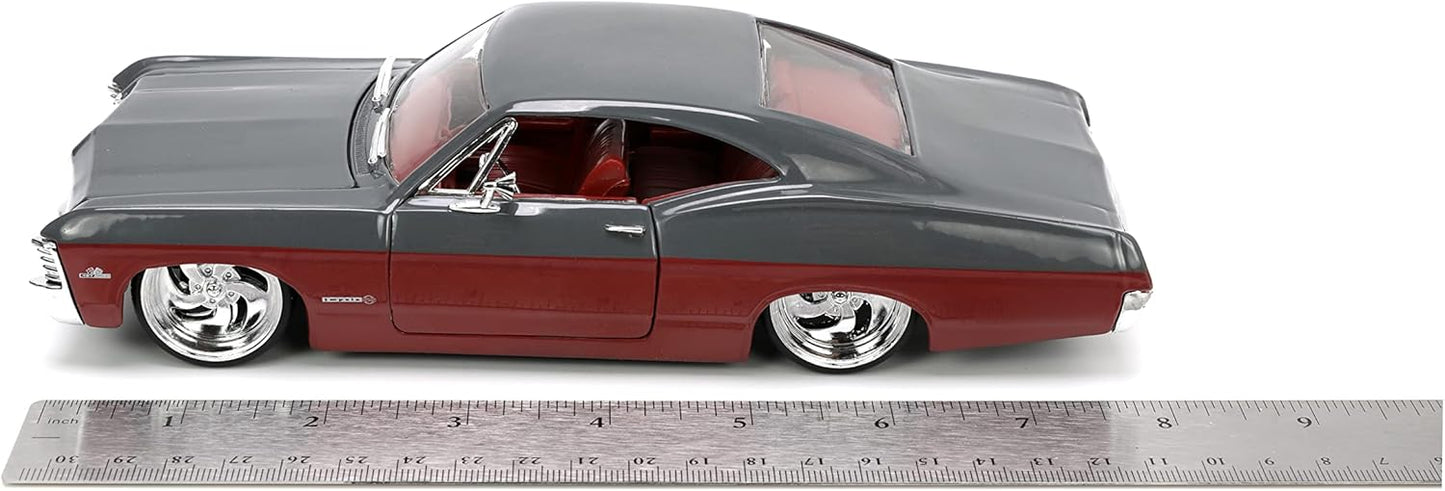 Jada Toys Big Time Muscle 1:24 1967 Chevy Impala SS Gray/Burgundy Die-cast Car