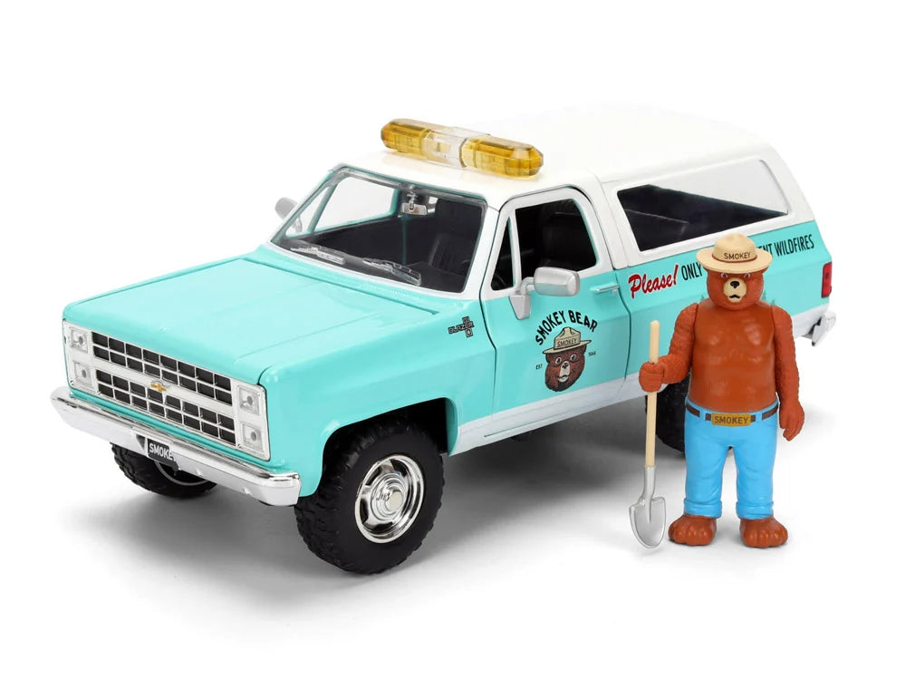 Hollywood Rides Smokey Bear 1:24 Scale 1980 Chevy Blazer Model