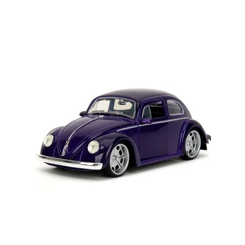 Wednesday Volkswagen Beetle 1:24 Scale Die-Cast Metal Vehicle with Wednesday Addams and Thing Figure