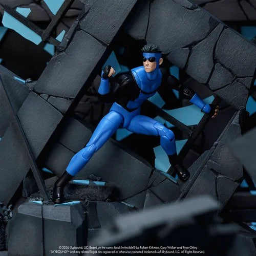 Invincible Wave 1 Invincible 6-Inch Scale Action Figure - PREORDER