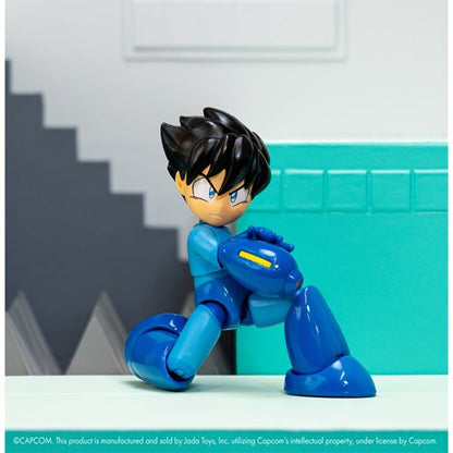 Mega Man Deluxe 1:12 Scale Action Figure