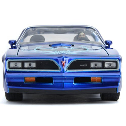 It: Chapter Two 1977 Pontiac Firebird 1:24 Scale Die-Cast Metal Vehicle with Pennywise Figure